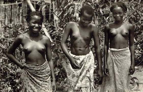 старое с голыми девушками из Африки